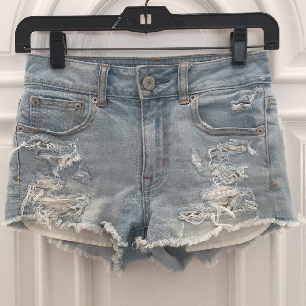 American eagle distressed shorts